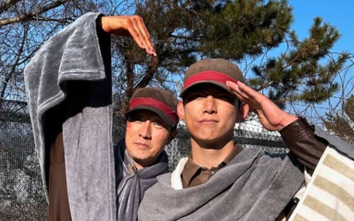 Hậu trường của So Ji Sub và Ok Taecyeon trong phim Đặc Vụ Kim Tái Khởi Động