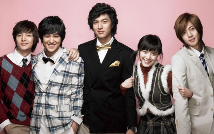 6 bộ phim đang được xem nhiều nhất trên iQIYI: Lee Min Hoo trở lại