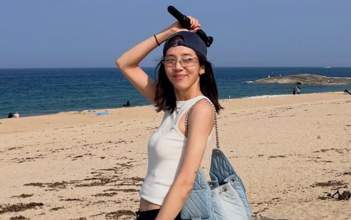 Son Dam Bi bật khóc khi nhắc về tuổi thơ