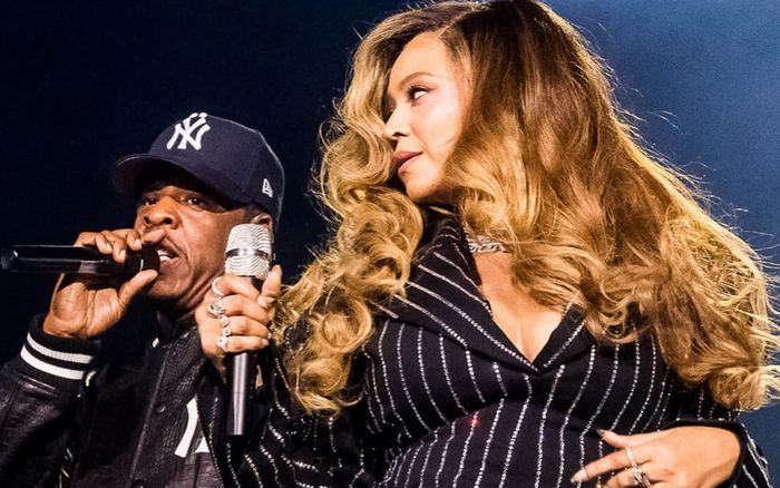Jay-Z lập kỷ lục chưa từng có tại sân vận động Yankee, hơn 45.800 khán giả dự đêm diễn