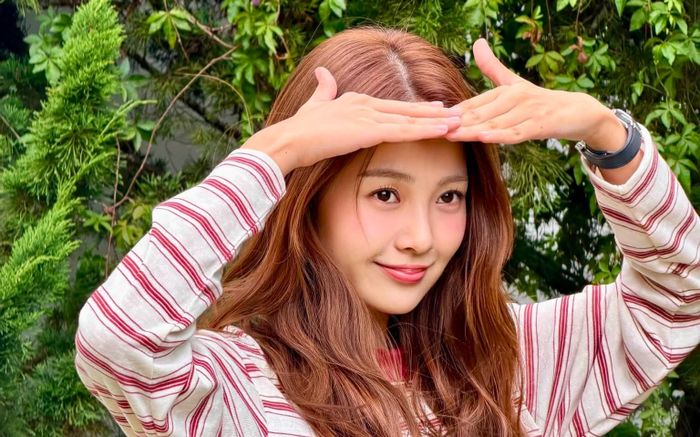 Nhan sắc trong veo của Tam Triều Dâng ở tuổi U30