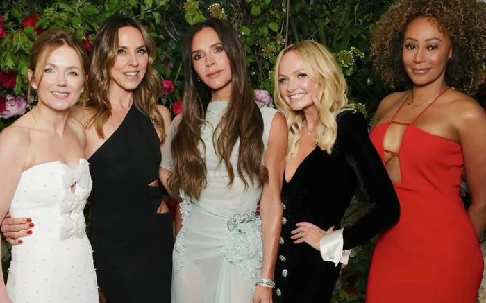 Mel B tiết lộ ký ức đau lòng nhất cùng Spice Girls