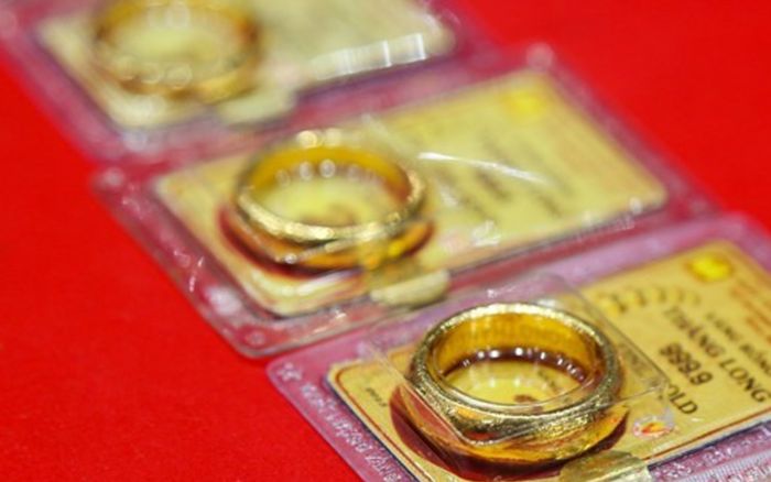 Giá vàng chiều nay (13/7): Giảm mạnh