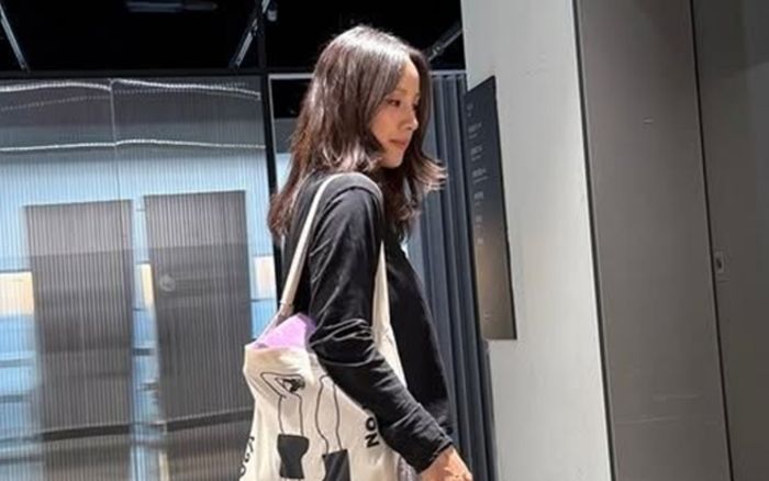 Lee Hyori khoe khoảnh khắc giản dị ở tuổi 47, nhan sắc đời thường vẫn gây chú ý