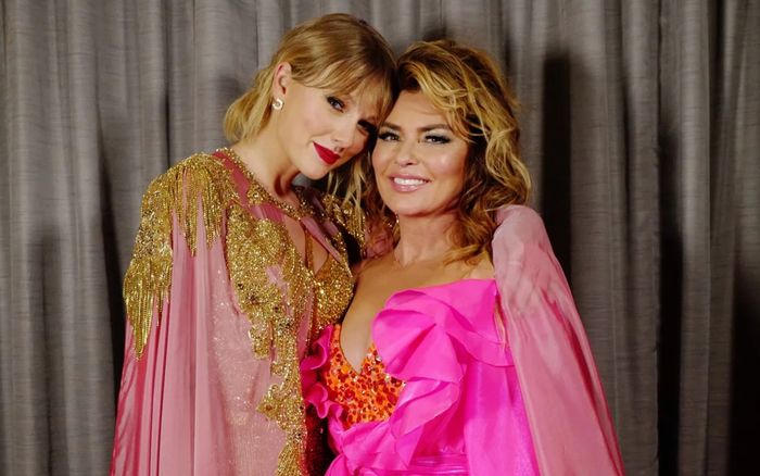 Nữ ca sĩ không đi đám cưới của Taylor Swift vì lời hứa với Harry Styles
