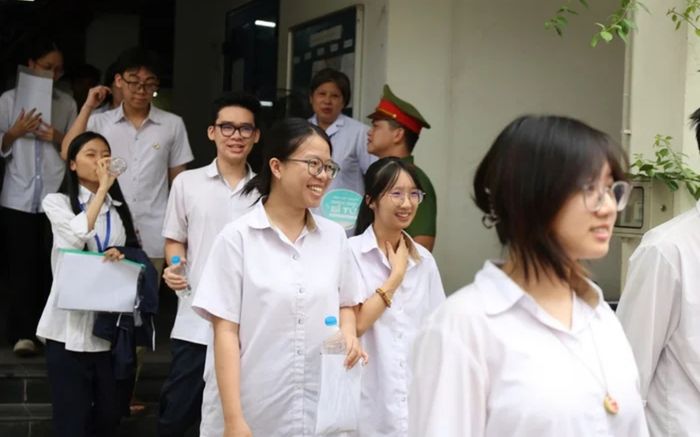 367.000 thí sinh bỏ xét tuyển đại học, vì sao?