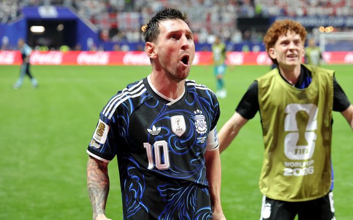 Truyền thông thế giới ngả mũ với đẳng cấp của Messi