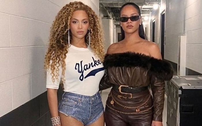 Người đàn ông duy nhất có thể mang Beyoncé và Rihanna lên cùng một sân khấu