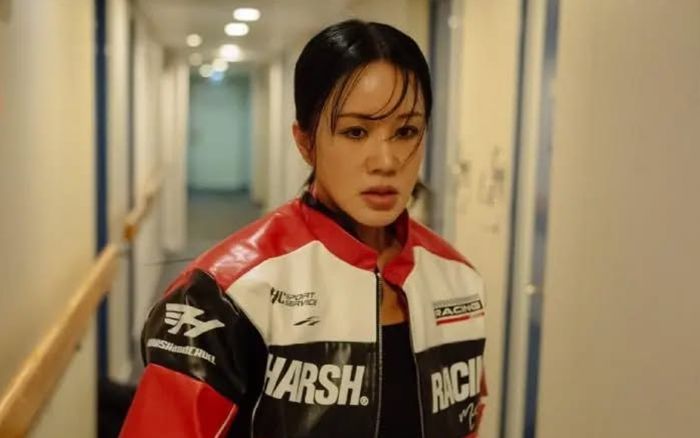 Uhm Jung Hwa tái xuất với OK! Madam: Bon Voyage