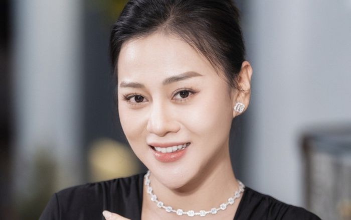 Khám phá vẻ đẹp bốn mùa của Ninh Bình quê Phương Oanh