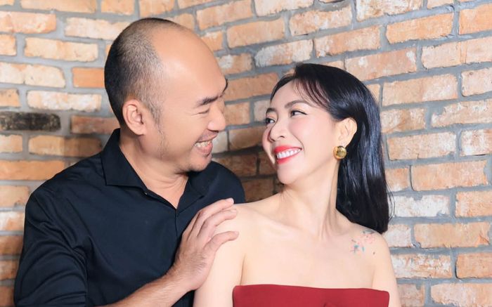 Chỉ một hành động này của Thu Trang cũng khiến Tiến Luật sợ hãi