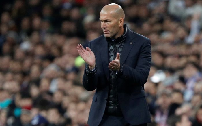 Zinedine Zidane liệu có vượt được cái bóng của Didier Deschamps?