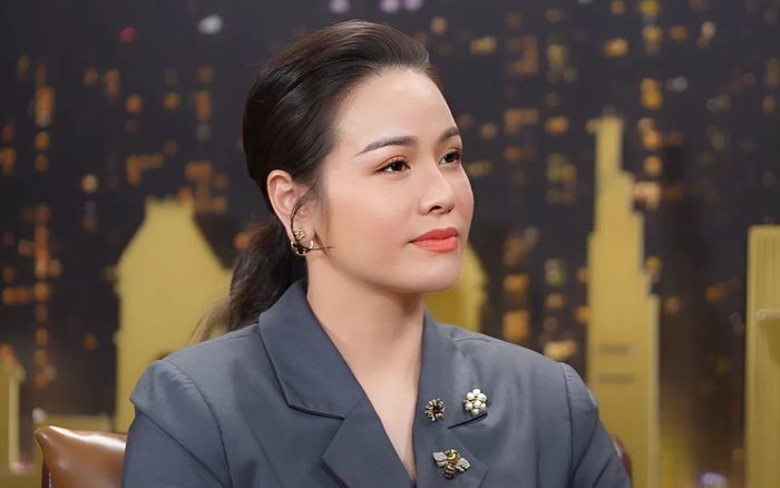Nhật Kim Anh lên tiếng về loạt clip đang lan truyền chóng mặt