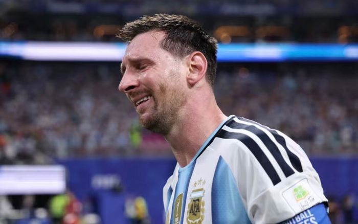 10 năm sau lời chia tay, Messi đứng trước chương cuối vĩ đại nhất
