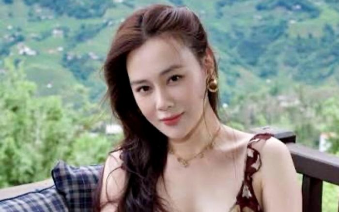 Ít ai biết, sau khi mặt trời lặn, Ninh Bình quê Phương Oanh lại trở thành vùng đất đẹp đến nao lòng