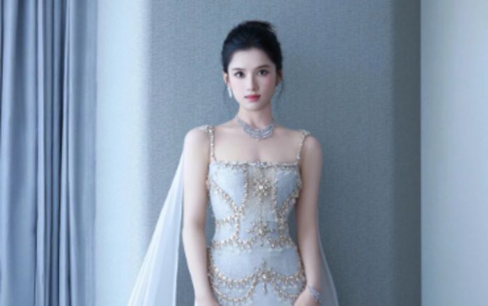Sự thật việc Trương Tịnh Nghi xuất hiện 2 lần tại Bạch Ngọc Lan