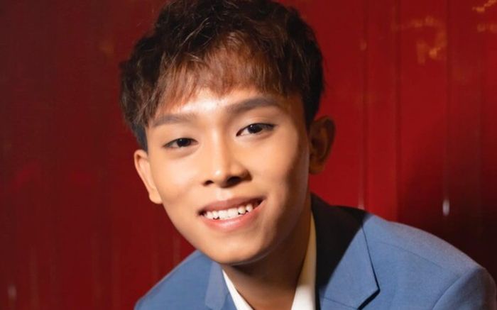 Ngôi làng ở quê Hồ Văn Cường rực rỡ sắc màu suốt bốn mùa, khách đến chơi quên giờ về