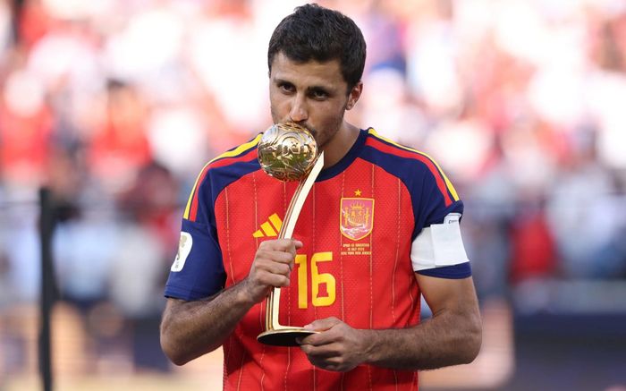 QBV World Cup 2026 Rodri lập kỷ lục chuyền bóng vô tiền khoáng hậu