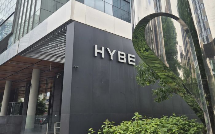 HYBE chính thức công bố nhóm nhạc nữ mới, sẵn sàng gia nhập cuộc đua Kpop cuối năm