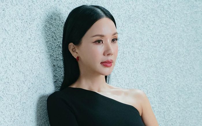 Uhm Jung Hwa ám ảnh sau biến chứng phẫu thuật ung thư