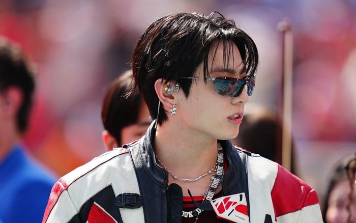 Jung Kook trở lại sân khấu World Cup sau 4 năm, chia sẻ cảm xúc đặc biệt