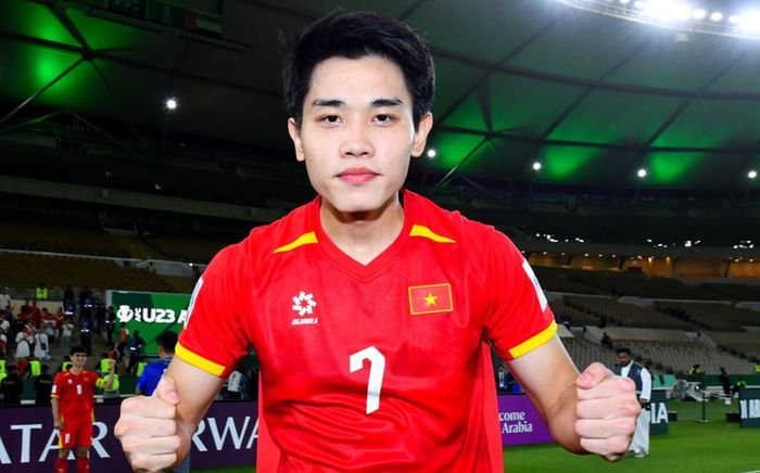 Ngôi sao Brazil được HLV Kim Sang Sik chọn thay Đình Bắc?