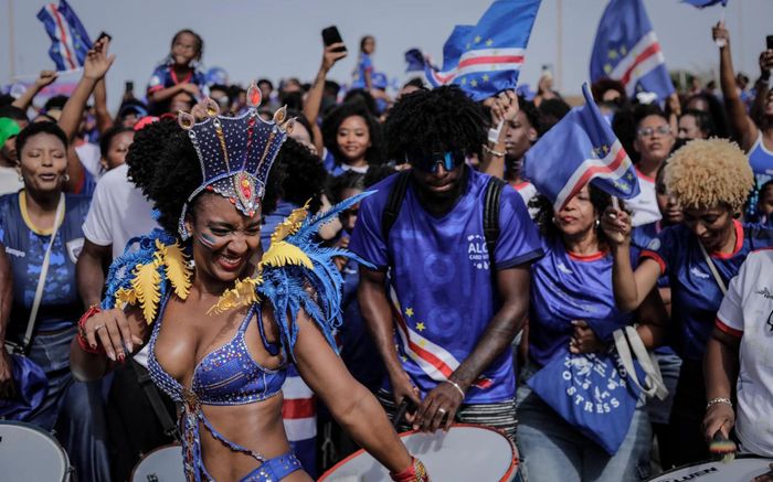 Những người hùng World Cup 2026 trở về trong vòng tay quê hương