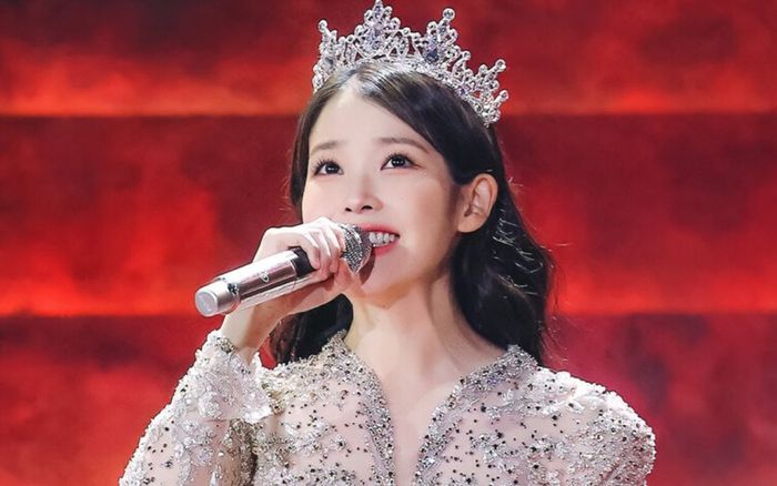 IU hoãn album, hủy concert vì bệnh trở nặng