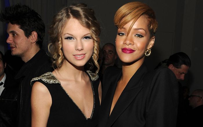 Taylor Swift sắp xô đổ cột mốc huyền thoại của Rihanna
