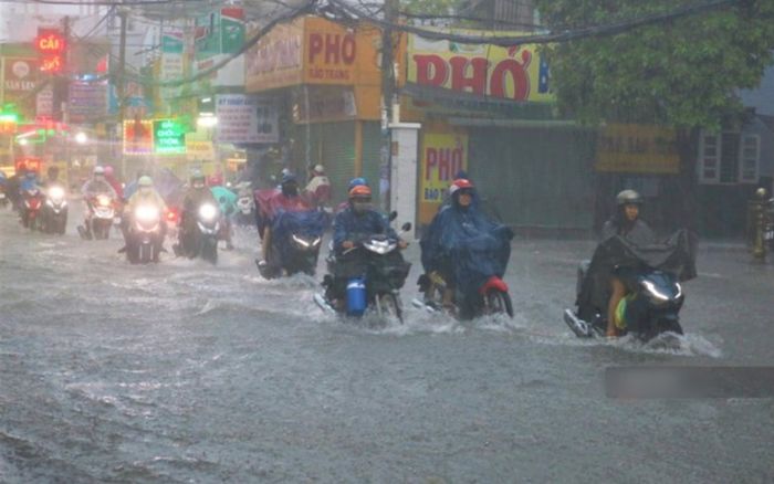 Thời điểm Nam Bộ đón đợt mưa diện rộng, nhiều địa phương bị ảnh hưởng