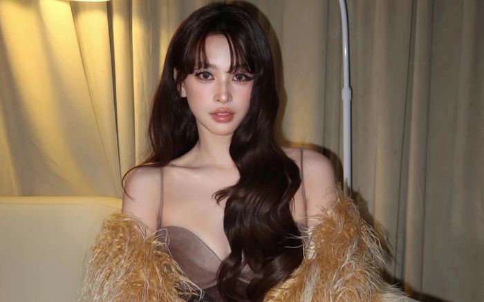Cuối hè về thăm Đà Nẵng quê Tiểu Vy, thử một bữa sáng như người địa phương