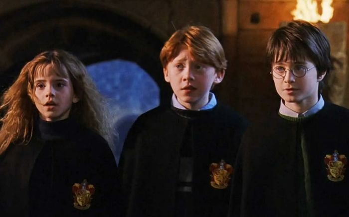 Harry Potter và Hòn đá Phù thủy trở lại rạp với cảnh phim chưa từng hé lộ