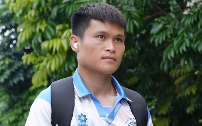 Lời chia tay của tiền đạo Tuấn Hải