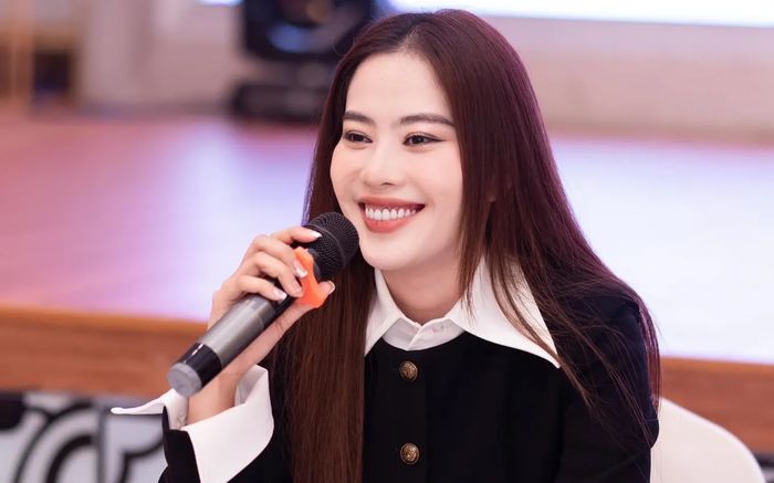 Danh tính người đàn ông mang lại hạnh phúc mới cho Nam Em