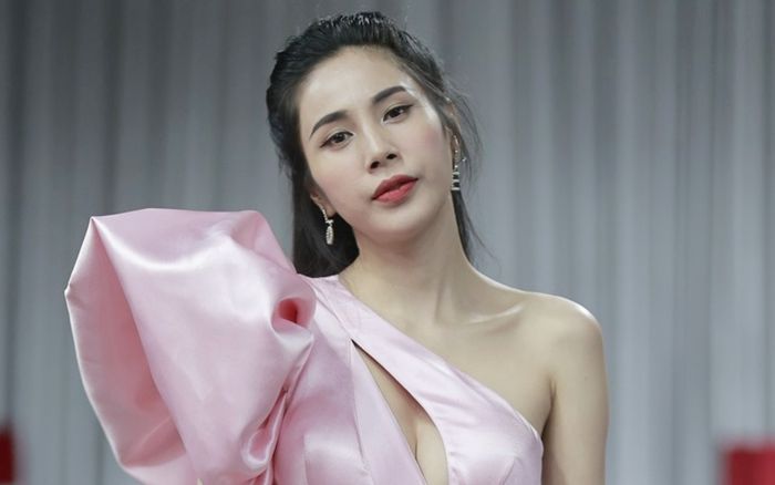 Kết quả buồn cho Thuỷ Tiên với bước đi âm thầm