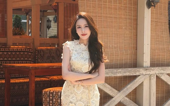 Á hậu Ngọc Hằng khoe nhan sắc ngọt ngào, visual ngày càng thăng hạng cuốn hút