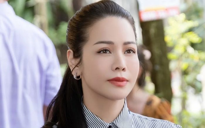 Lời nhắn của Nhật Kim Anh gây xôn xao