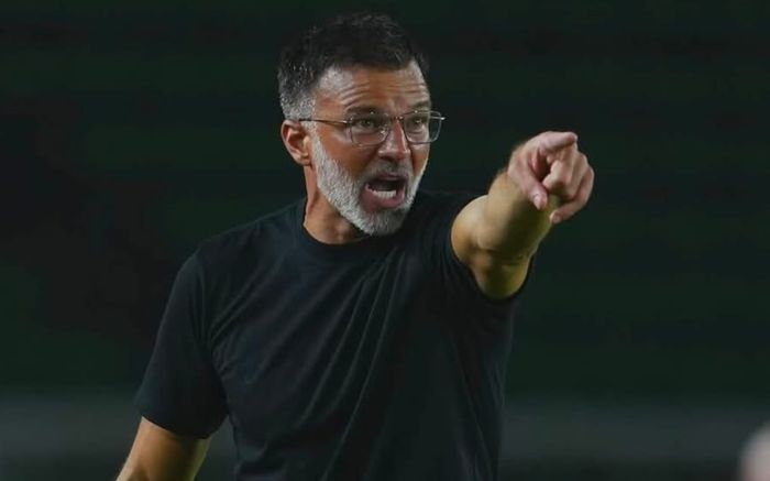 HLV tuyển Thái Lan nói dùng cầu thủ trẻ vẫn thắng 5-0 ở AFF Cup 2026