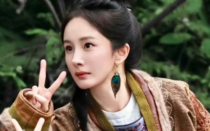Giang Sơn Đại Đồng chính thức đóng máy, hé lộ tạo hình ấn tượng của Dương Mịch