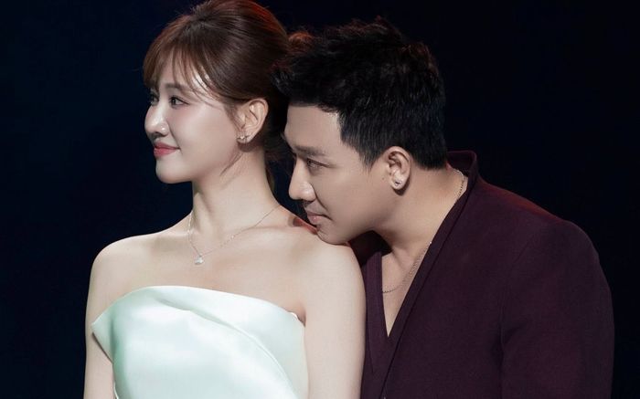Hari Won để lộ ảnh nền người đàn ông đặc biệt