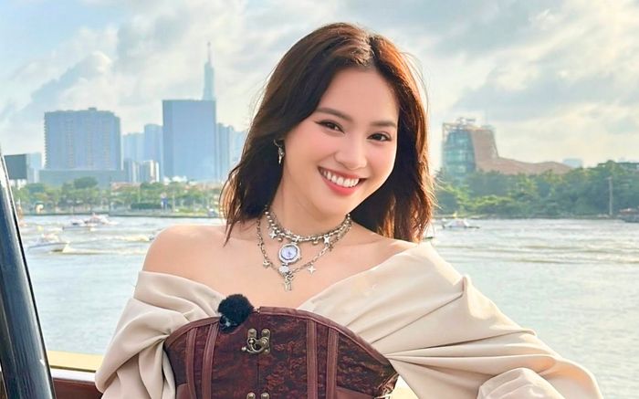 Ninh Dương Lan Ngọc bên mỹ nam kém 6 tuổi