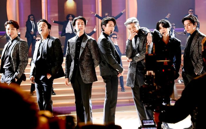 BTS tuyên bố không gửi đề cử GRAMMY 2027