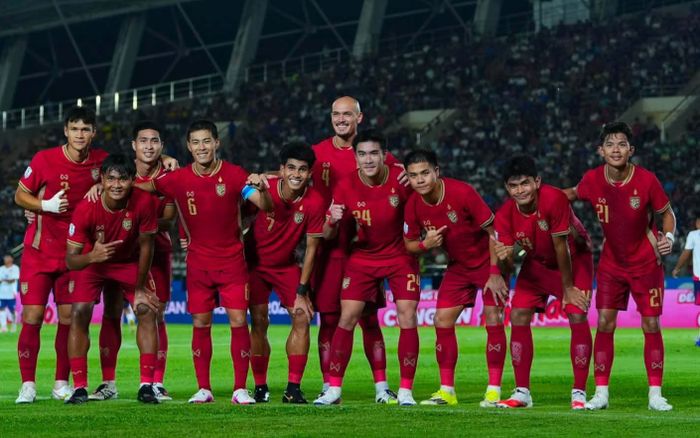 CĐV Thái Lan phản ứng khi 'Voi chiến' đối đầu tuyển Việt Nam