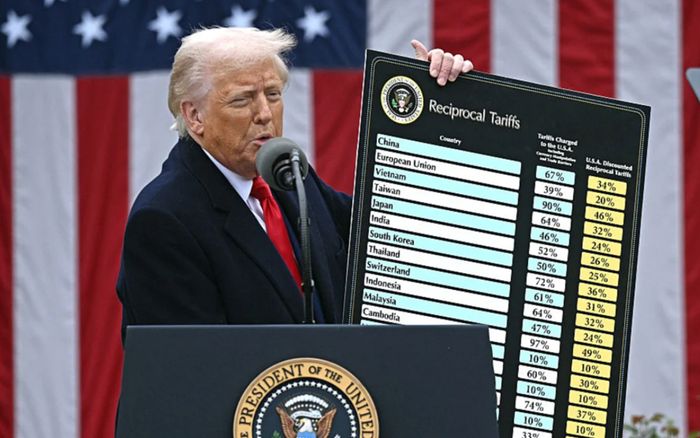 Ông Trump đã mua cổ phiếu của Apple, Nvidia