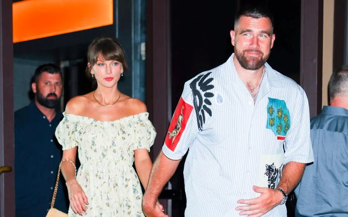 Taylor Swift và Travis Kelce quyên góp 26 triệu USD cho nhiều tổ chức từ thiện trước thềm lễ cưới