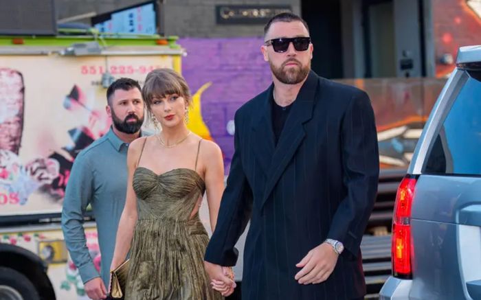 Taylor Swift và Travis Kelce đã bí mật kết hôn?