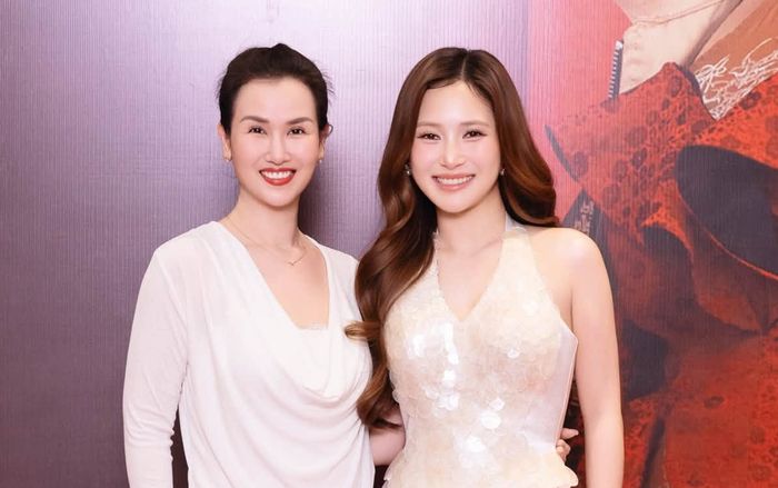 Tuyên bố gây chú ý của Võ Hạ Trâm với Hương Tràm