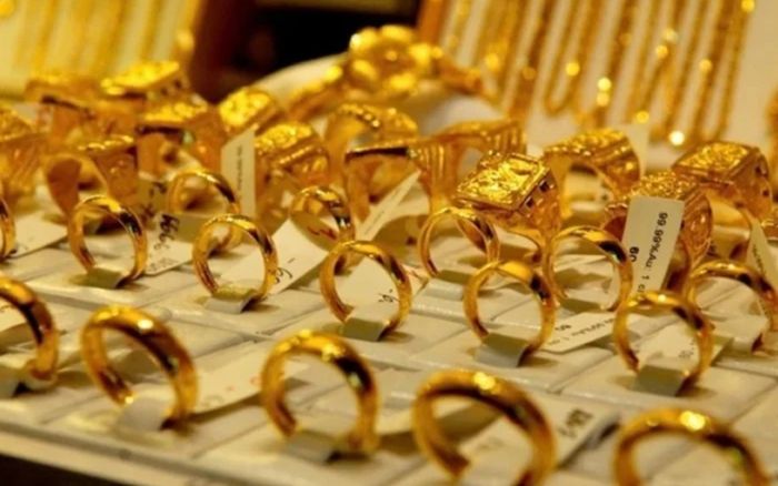 Tin tài chính hôm nay 3/7: Vàng vượt 151 triệu đồng/lượng, USD suy yếu