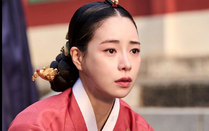 Lim Ji Yeon bị gạch tên