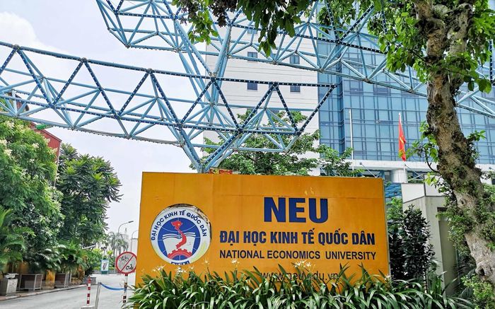 Mức điểm sàn của Đại học Kinh tế Quốc dân là bao nhiêu?